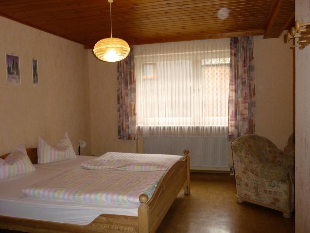 Pension Loeffler Steinbach am Wald Exterior photo